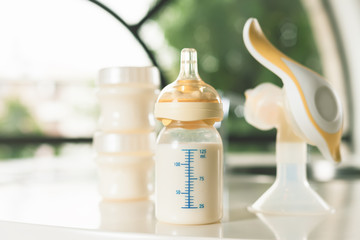 Manual breast pump, mothers milk