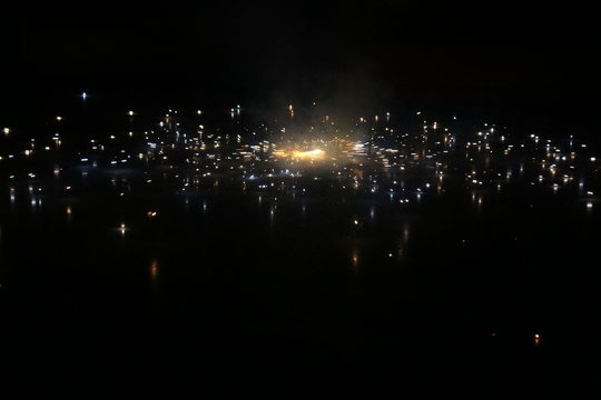 pic of lights of diwali