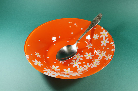A set of tablespoons for food.