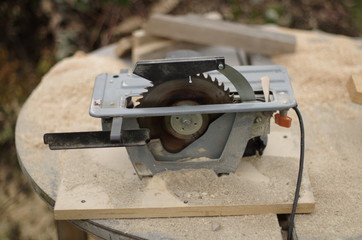 Hand circular saw