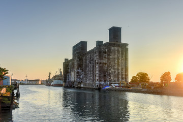 The Red Hook Grain Terminal © demerzel21