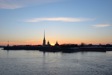Naklejka premium Peter and Paul fortress at sunset