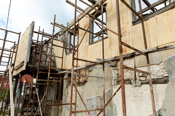 The Crumbling Building