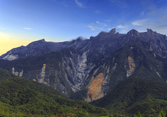 Fototapeta premium Beautiful top of mount kinabalu, view from Kundasang, Sabah, Malaysia