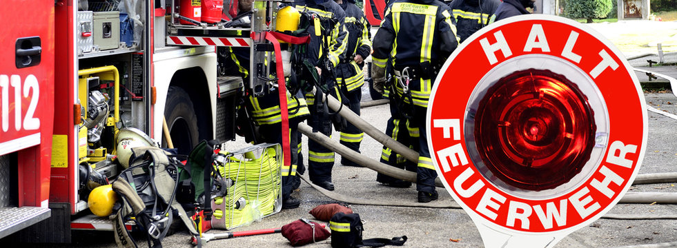 Feuerwehr Einsatz mit Haltekelle Bev&ouml;lkerungsschutz