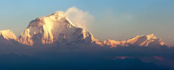 Crédence de cuisine en verre imprimé Dhaulagiri Morning panoramic view of Mount Dhaulagiri