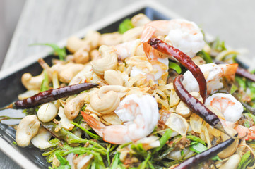 shrimp and vegetable salad,spicy salad in Thaifood