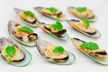 Mussel cheese and garlic bread food cocktail wedding