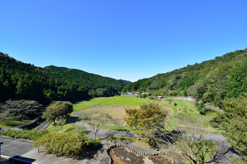 山と青空