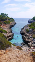 Fototapeta premium Swimming couple in inlet