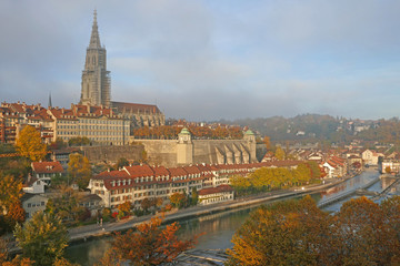 Naklejka premium altstadt von bern im herbst, schweiz 