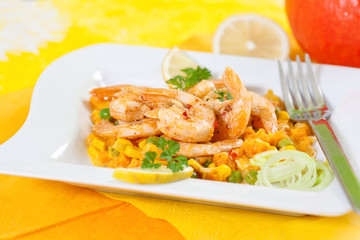 Gemüsecurry mit Garnelen