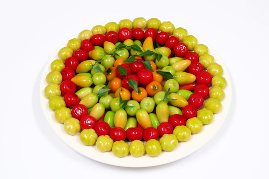 Thai dessert mung beans fruit shaped, kanom look choup.