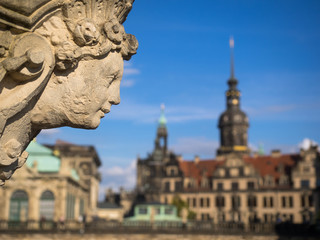 Fototapeta na wymiar Altstadt von Dresden - Dredner Schloss - Zwinger - Putten - Figu