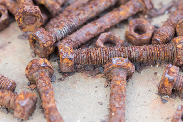 Bolts and nuts to put together a lot of rust.