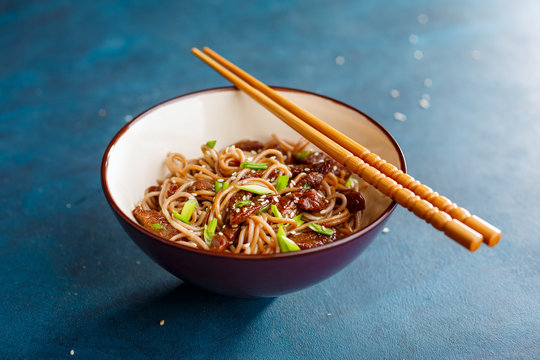 Stir fry noodles yakisoba with beef