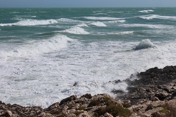 Fototapeta na wymiar stormy sea at Mileto tower
