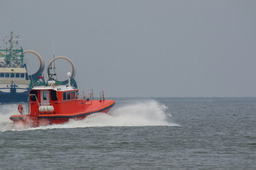 SPEEDBOAT