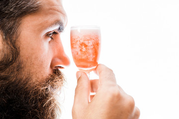 Fototapeta premium bearded man with alcoholic cocktail