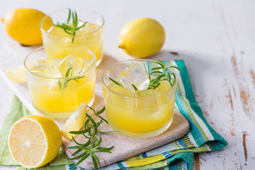 Lemon and rosemary cocktails