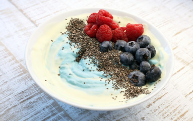 Chia seed pudding with berries