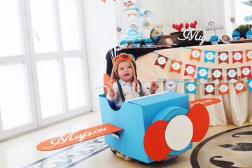 airplane box baby boy play cute aviator pilot © ketrik17