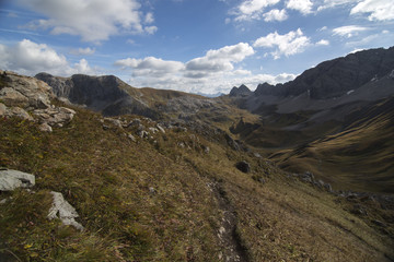 Fototapeta na wymiar Die herbstlichen Alpen