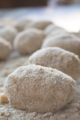 step of preparation of  rice balls