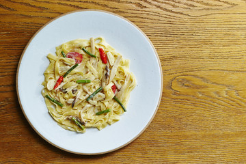 Cream sauce spaghetti 