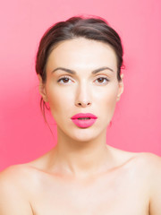 Fototapeta premium pretty girl on pink background
