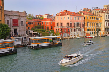 Fototapeta na wymiar cityscape, the Grand Canal in Venice