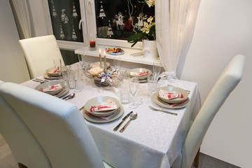 Beautiful Christmas table setting