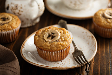 Banana muffins with coffee