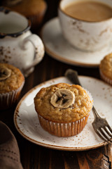 Banana muffins with coffee