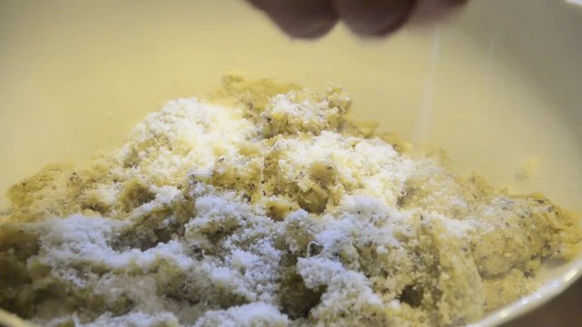 Polenta quinciade Polet&agrave; Полента Poleta Պոլենտա 波倫塔 ուտեստ 폴렌타 Taipana Friuli ポレンタ Venezia Giulia Palenta Polenda Plent Pulenda Formaggio Cheese Ricetta Harapash Recipe Cucina Cuisine Puliszka Pel&egrave;nda