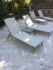 piscina giardino sdraio lettini acqua piscina laghetto 
