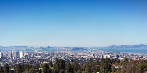 Obraz premium Panorama View of San Francisco Bay, East Bay, Oakland