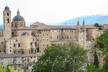 Fototapeta na wymiar Landscape of Urbino, with Palazzo ducale 