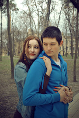 Fototapeta premium Young man and woman in park