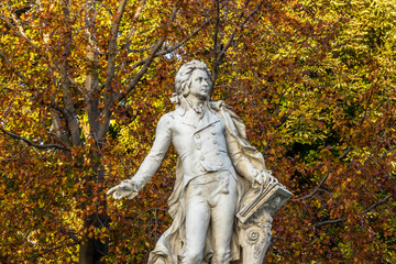 Mozart Denkmal Wien - obrazy, fototapety, plakaty