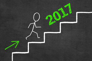 2017-Tafel-Treppe mit Pfeil nach oben