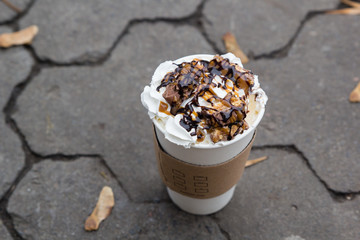 whiped cream on late coffe to go