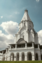 Fototapeta na wymiar Kolomenskoye. Church of Ascension of the Lord. Moscow.