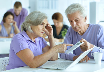 Obraz premium Businesspeople Working In Office