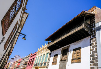 Fototapeta na wymiar typical balcony at a spain facade - tenerife