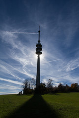Fototapeta premium Der Fernsehturm auf dem Hohen Peißenberg
