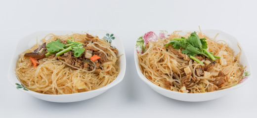 Green bean noodle and Fried rice noodles 