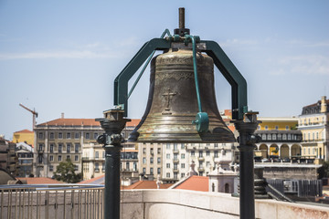 Fototapeta premium Large bell at the top of Rua Augusta in Lisbon
