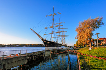Four-masted winjammer