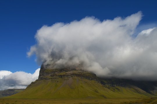 Wolkenstimmung am Lomagnupur